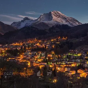 Moderno E Mori 3* Serina (Lombardy)