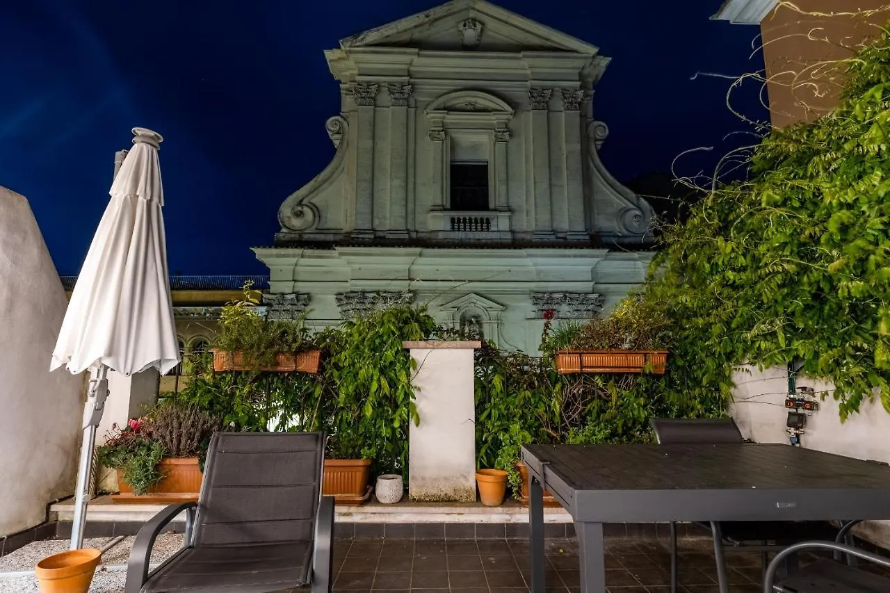 Navona Open Space Apartments Roma 4*,